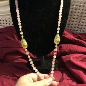 Gorgeous Vintage Rose Quartz Beaded Necklace w/ Floral Painted Lucite-Like Beads